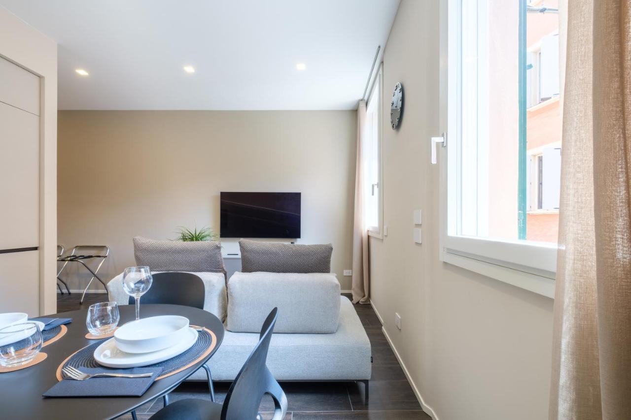 Golden Suite By Studio Vita Bologna Esterno foto